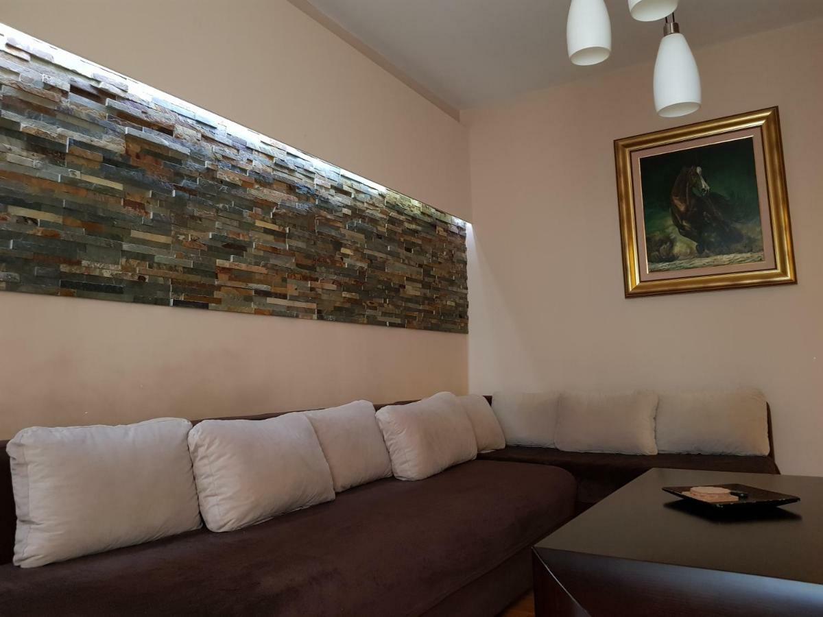 Appartement Hulk à Vrsac Extérieur photo